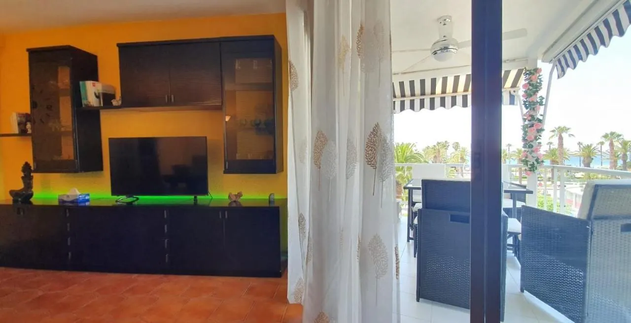 Encantadora Vivienda En El Paseo Maritimo De Salou Spain
